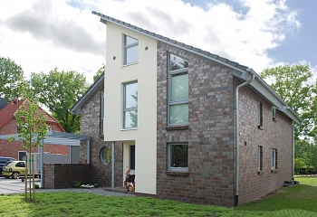 Дома в Германии и магазин из кирпича Roben Accum